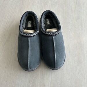 UGG Tasman Slipper